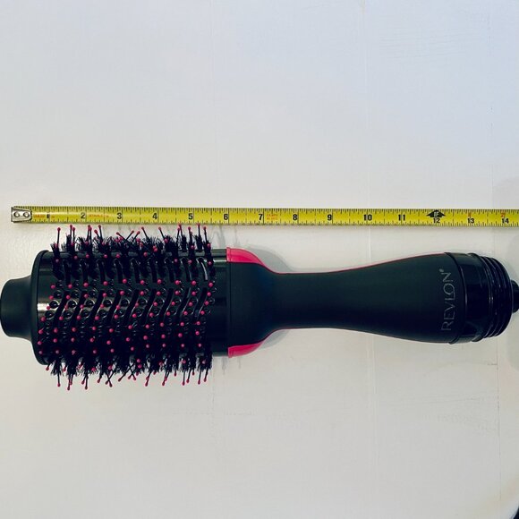 Revlon One-Step™ Volumizer Blow-Dry Brush - Picture 12 of 12